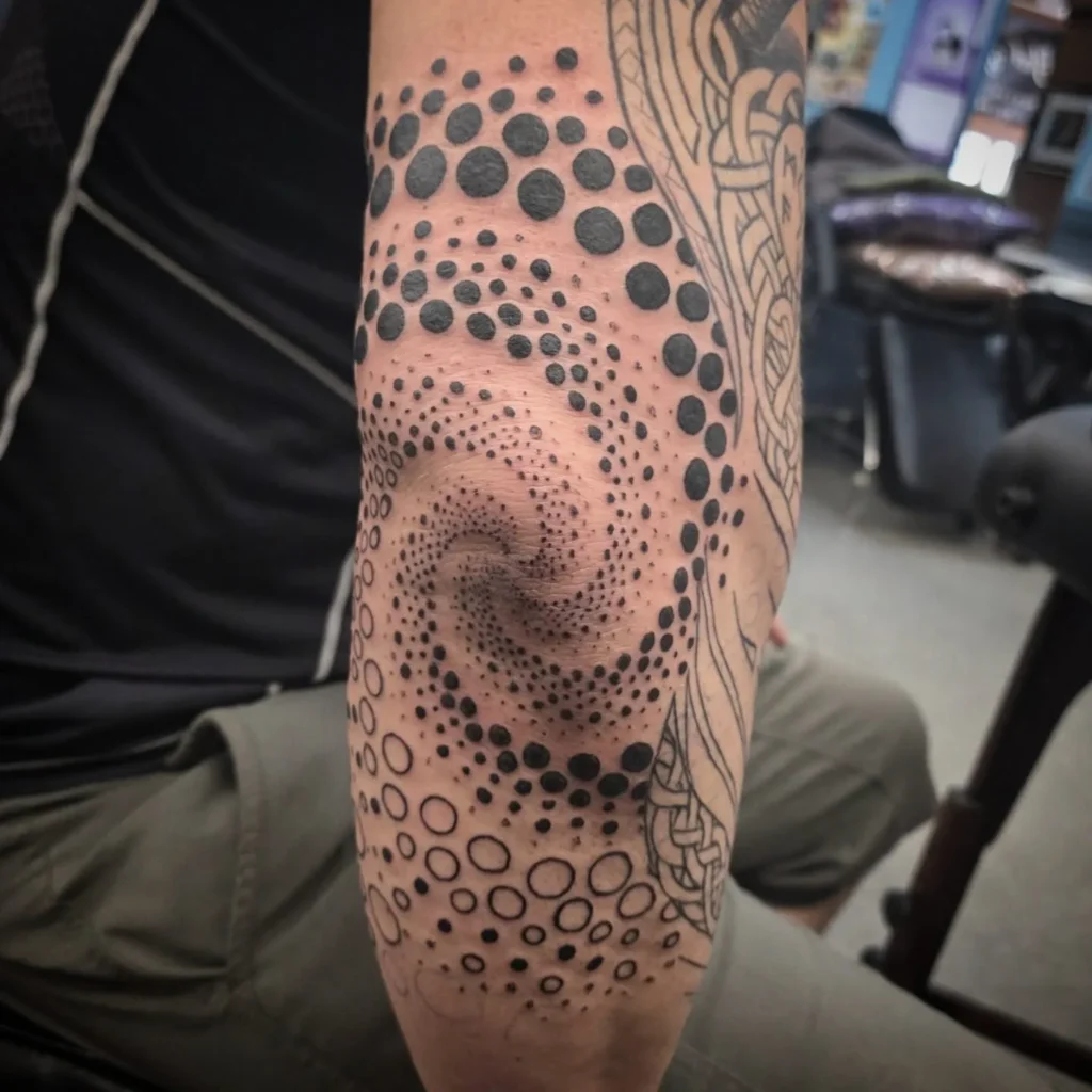 Abstract Geometric Dotwork Spiral
