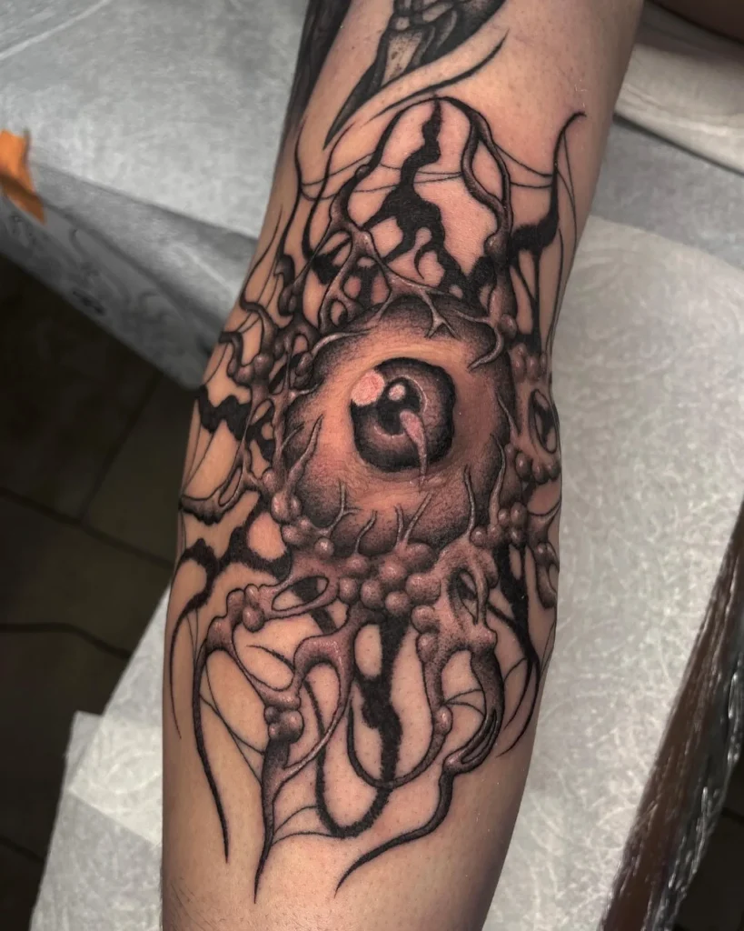 Dark Bio-Organic Eye Tattoo
