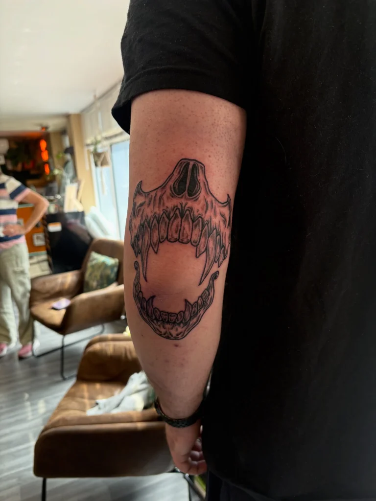 Primal Predator Jaw Framing