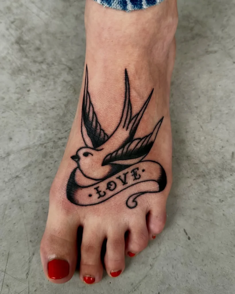 Traditional American Swallow with Banner