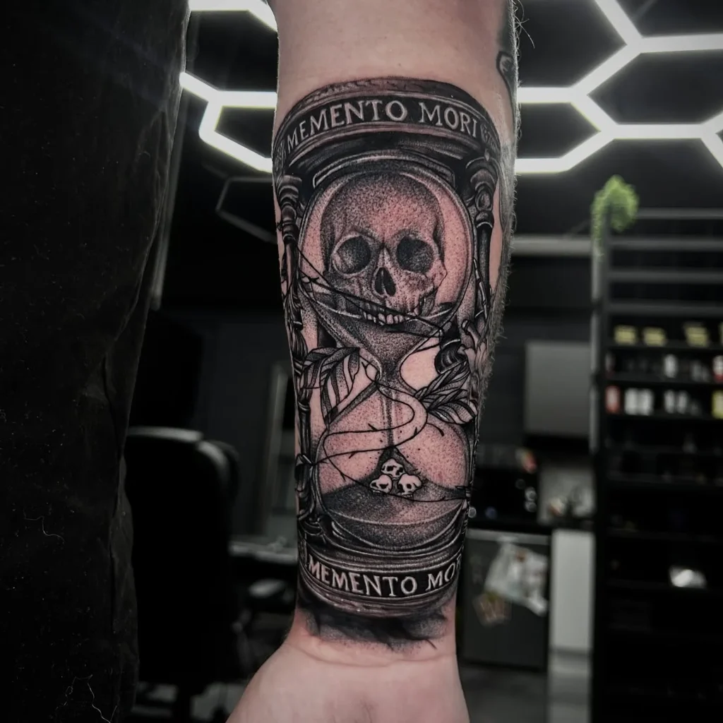 Gothic Realism Hourglass Memento Mori